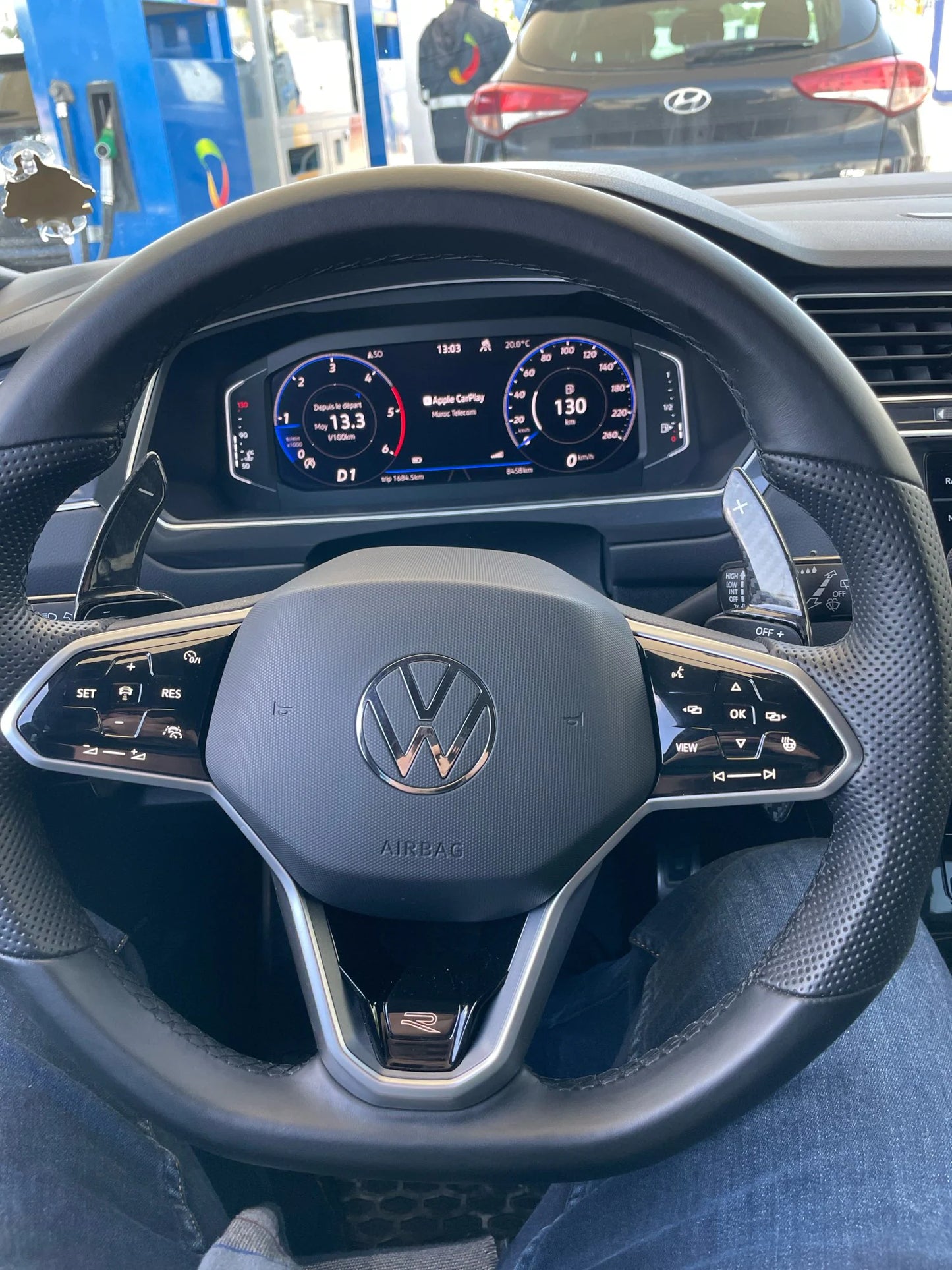 Carbon Race Paddle Shifters for VW (2020–2025)