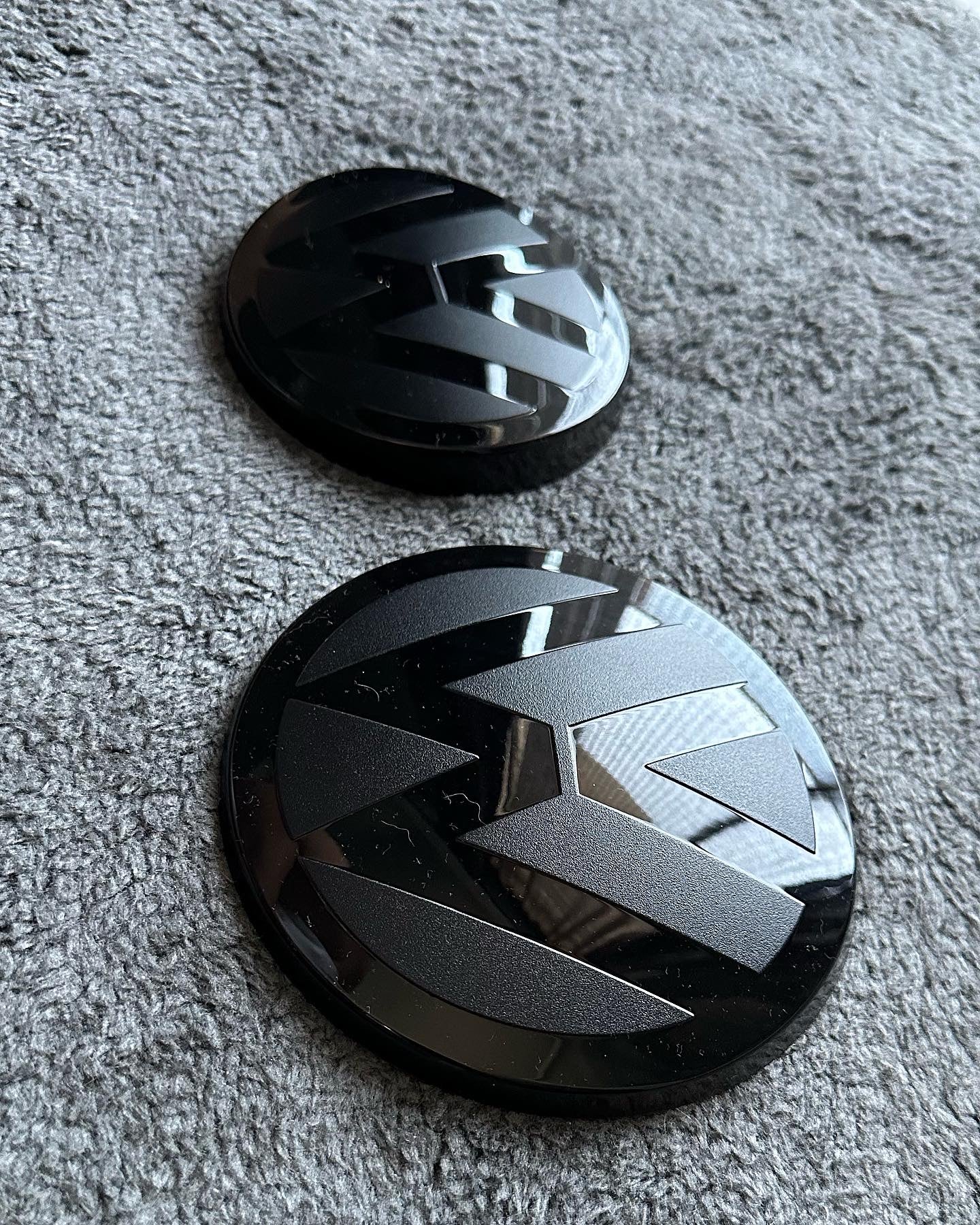 Black Front & Rear Emblem Set VW