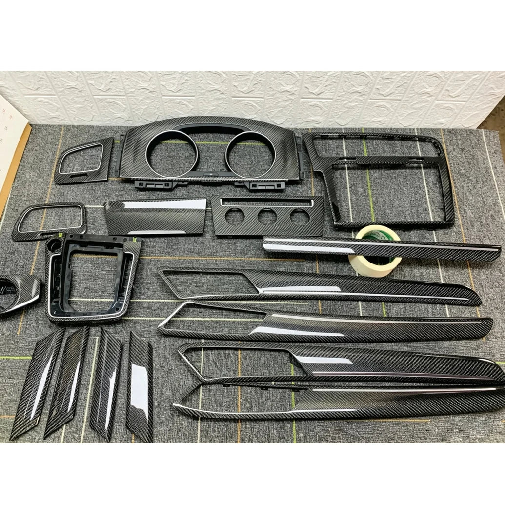 Kit de molduras interiores de fibra de carbono real | VW Golf 7-7.5