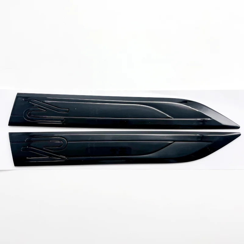 Fender Side Emblem Set – Gloss Black | VW R