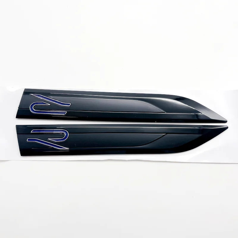 Fender Side Emblem Set – Gloss Black | VW R