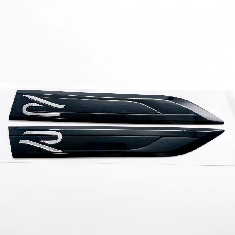 Fender Side Emblem Set – Gloss Black | VW R