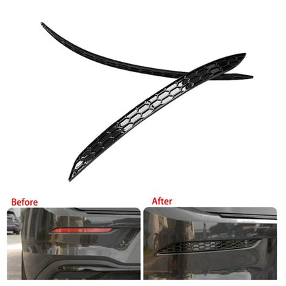 Gloss Black Honeycomb Rear Reflector Cover for VW Golf 8 / 8.5