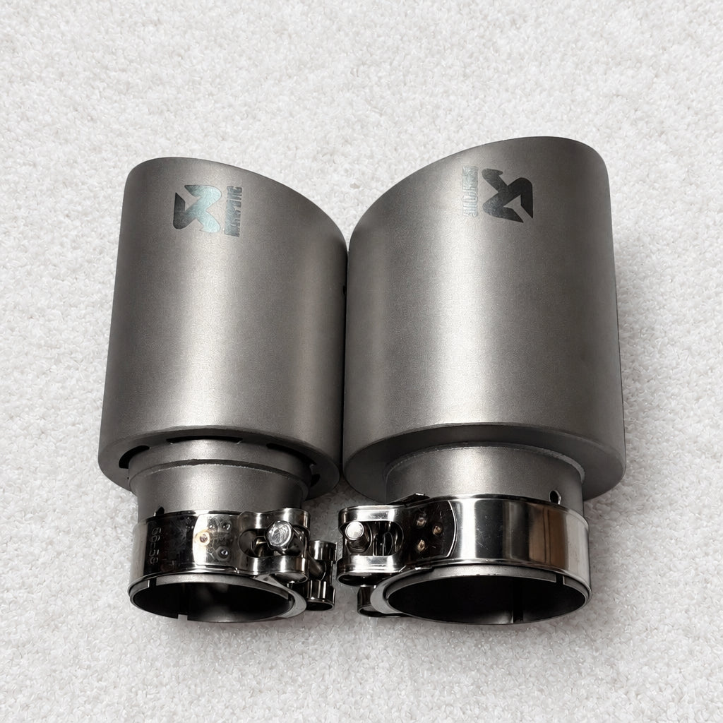 Punta de escape estilo Akrapovic | Acero inoxidable gris mate